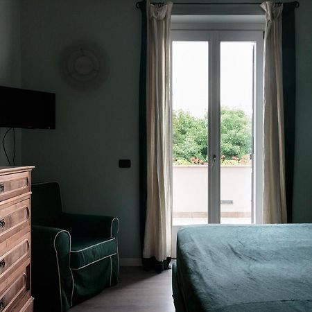 B&B A Ca' Minore Franciacorta Passirano ภายนอก รูปภาพ