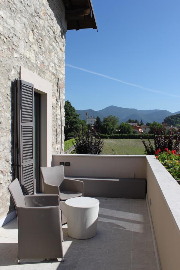 B&B A Ca' Minore Franciacorta Passirano ภายนอก รูปภาพ