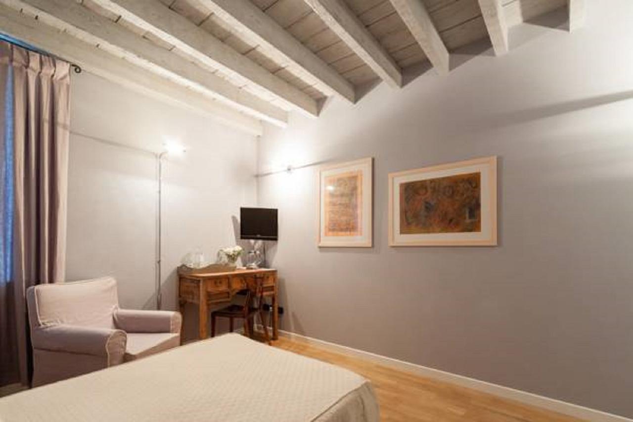 B&B A Ca' Minore Franciacorta Passirano ภายนอก รูปภาพ