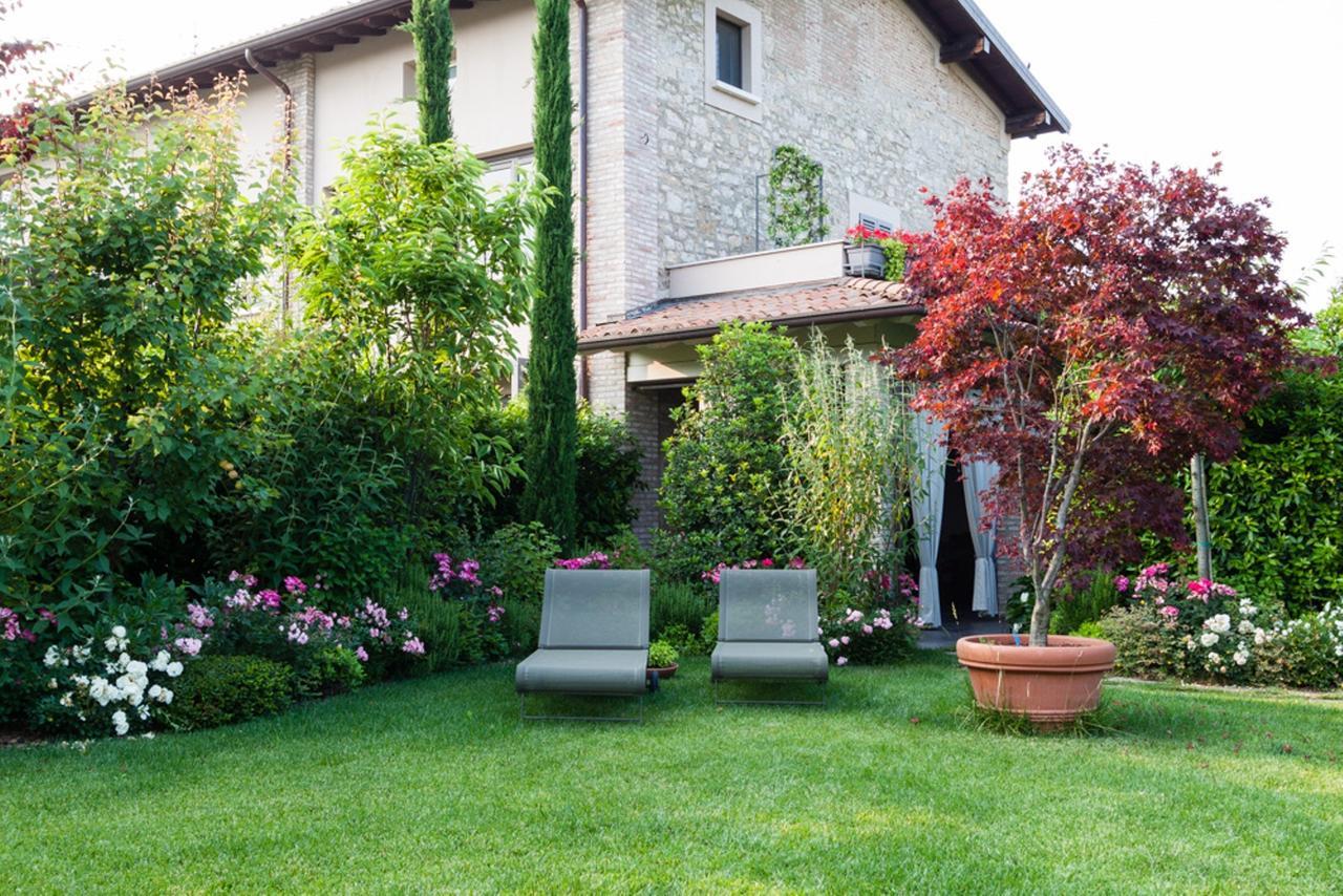 B&B A Ca' Minore Franciacorta Passirano ภายนอก รูปภาพ