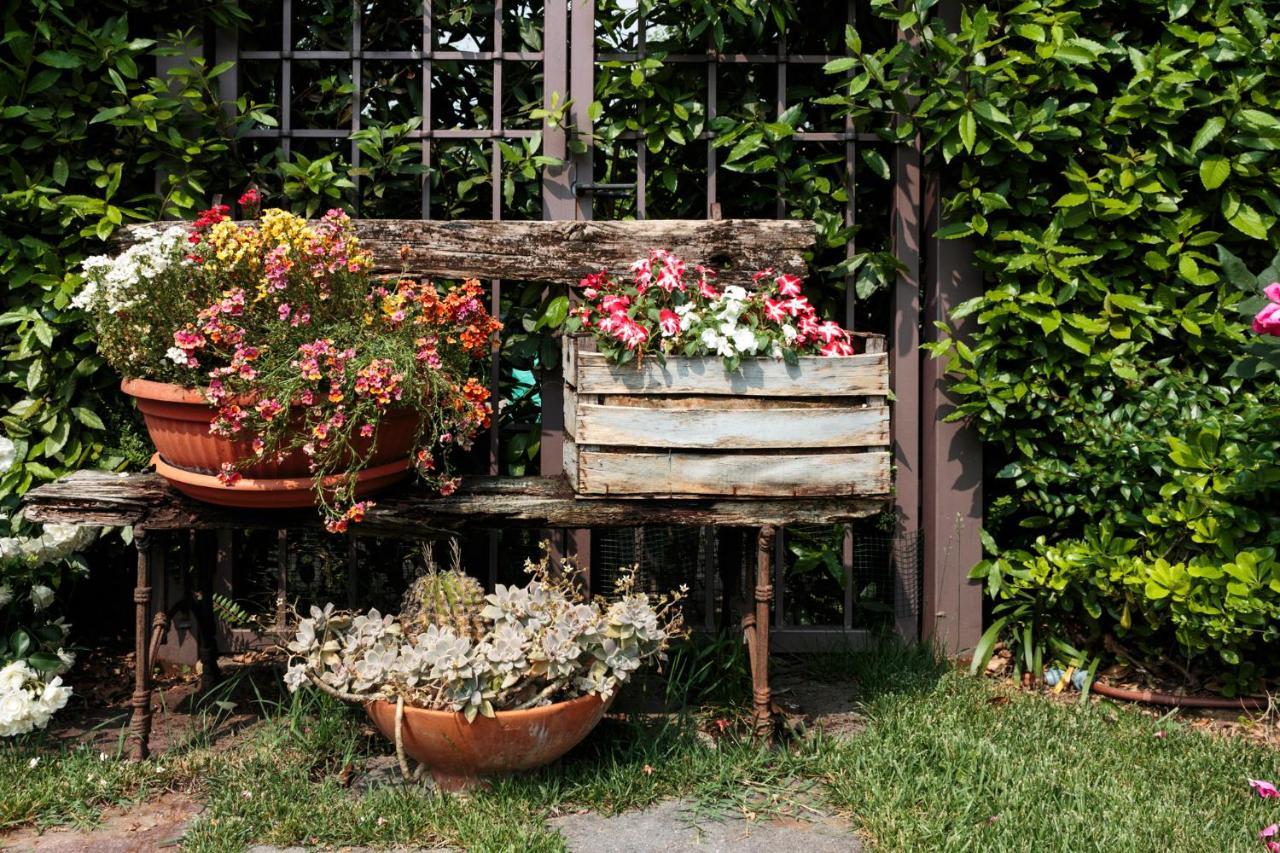 B&B A Ca' Minore Franciacorta Passirano ภายนอก รูปภาพ