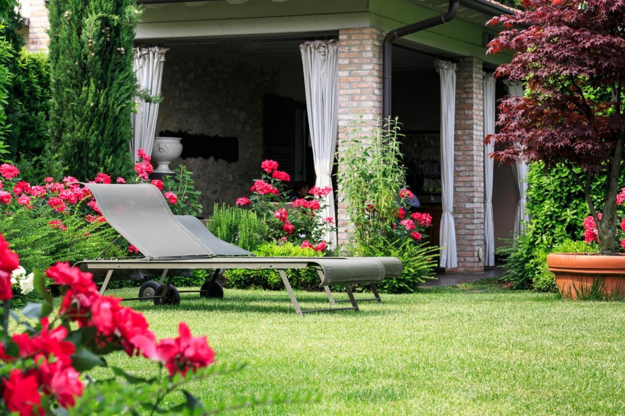 B&B A Ca' Minore Franciacorta Passirano ภายนอก รูปภาพ
