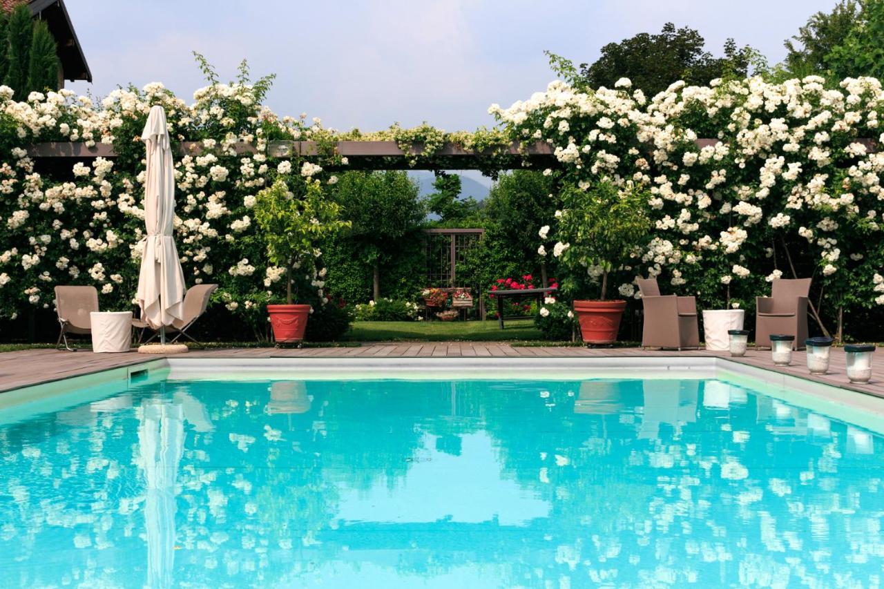 B&B A Ca' Minore Franciacorta Passirano ภายนอก รูปภาพ